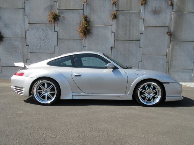 Porsche 911 2002-06 1779-11