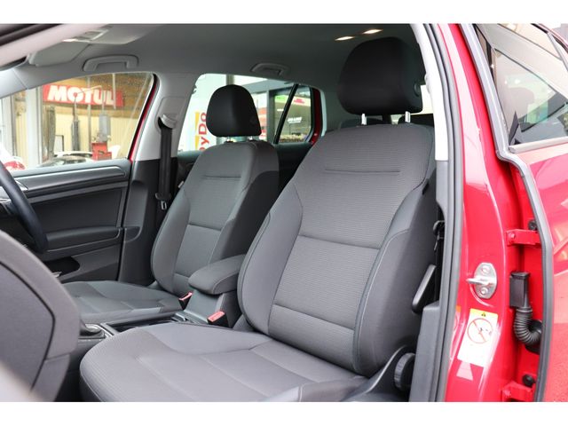 VolksWagen GOLF 2019-02 3339-11