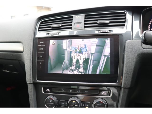 VolksWagen GOLF 2019-02 3339-20