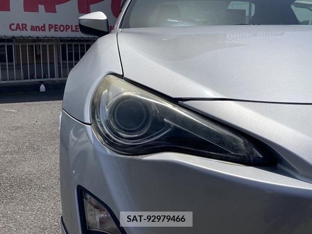Toyota 86 2012-06 264570-11