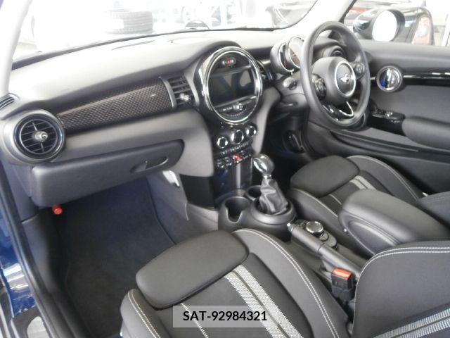 Bmw MINI 2019-03 249407-15