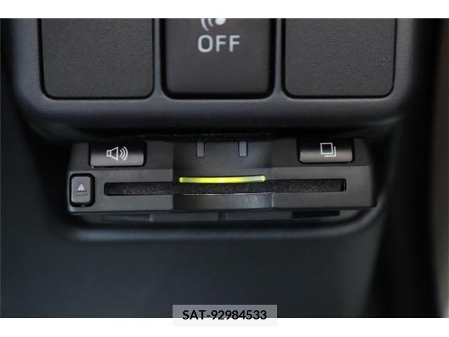 Toyota AQUA 2013-07 293096-10