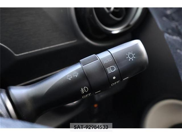 Toyota AQUA 2013-07 293096-13