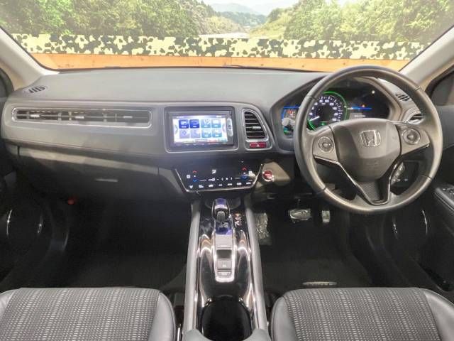 Honda VEZEL 2014-04 18928-1