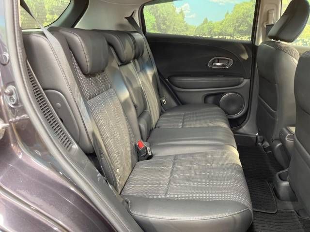 Honda VEZEL 2014-04 18928-9