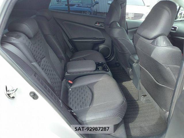 Toyota PRIUS PHV 2018-09 282570-6