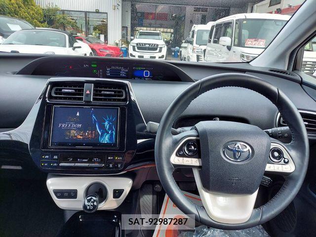 Toyota PRIUS PHV 2018-09 282570-1