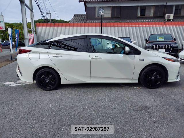 Toyota PRIUS PHV 2018-09 282570-17