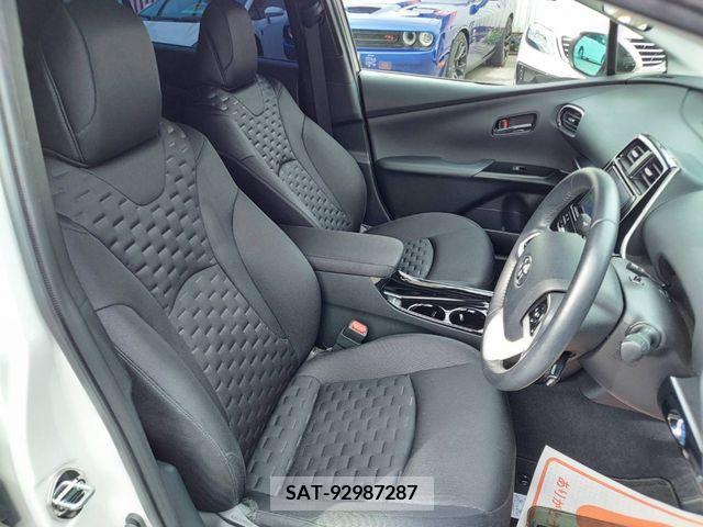 Toyota PRIUS PHV 2018-09 282570-4