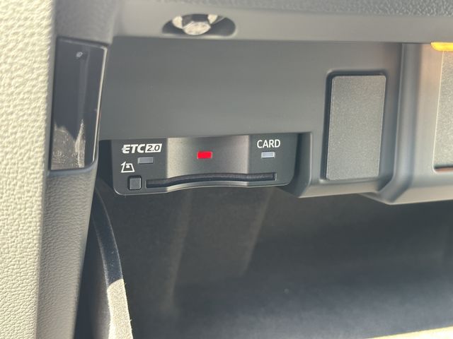 Audi A4 2023-02 15661-12