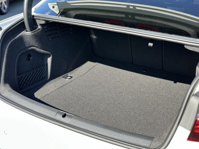 Audi A4 2023-02 15661-18