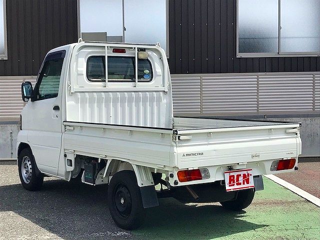 Mitsubishi MINICAB TRUCK 2011-08 22273-8