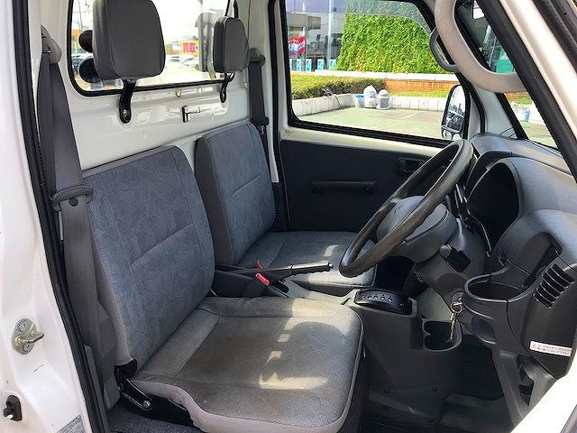 Mitsubishi MINICAB TRUCK 2011-08 22273-3