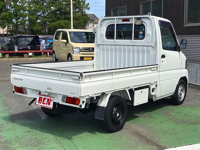 Mitsubishi MINICAB TRUCK 2011-08 22273-2