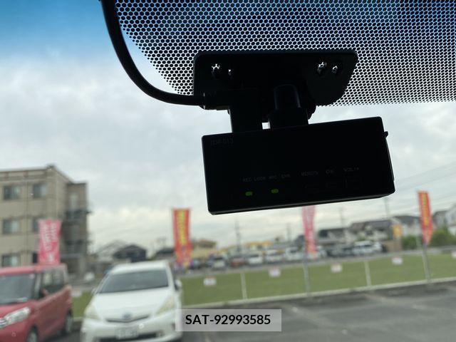 Toyota VELLFIRE 2016-11 331484-13