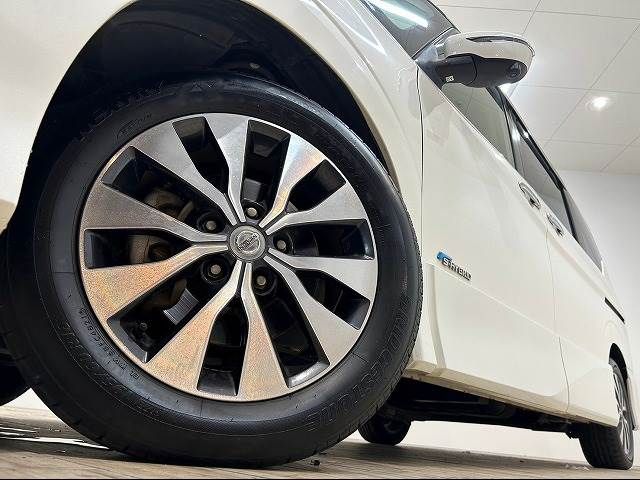 Nissan SERENA 2016-10 27023-18