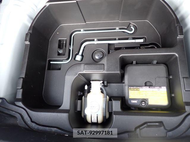 Toyota AQUA 2013-12 219293-16
