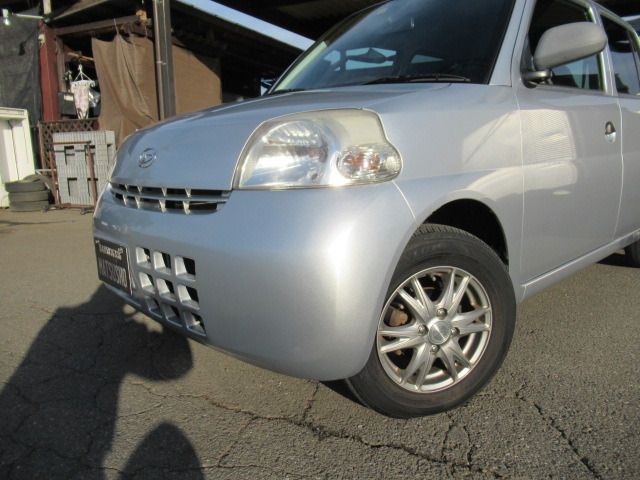 Daihatsu ESSE 2010-10 186872-1