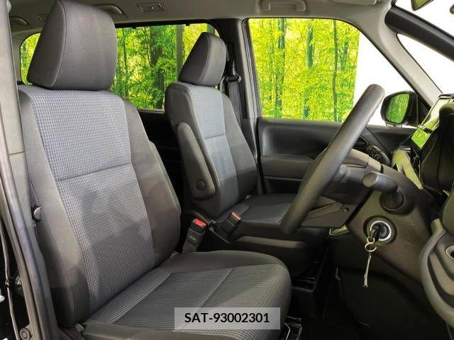 Toyota NOAH 2023-04 227866-8