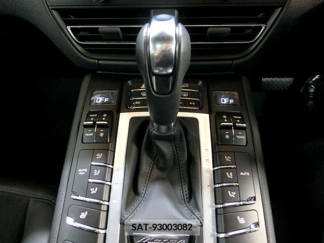 Porsche MACAN 2021-02 206551-5