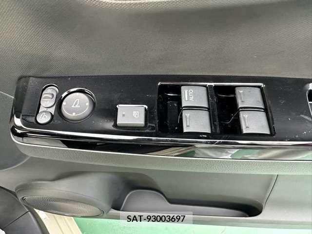 Honda N-ONE 2024-05 378656-11