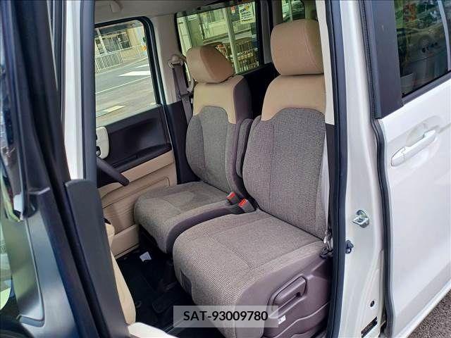 Honda N BOX 2019-09 307062-3