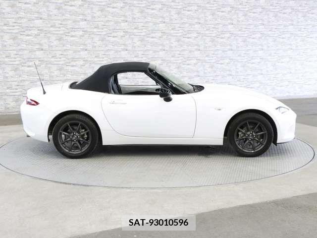 Mazda ROADSTER 2015-07 284339-11