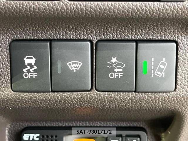 Honda FREED 2017-08 302911-6
