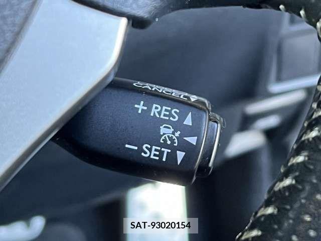 Lexus IS 2013-12 388275-13
