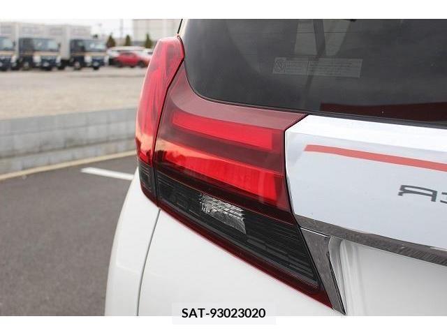Toyota ALPHARD 2015-04 209073-11