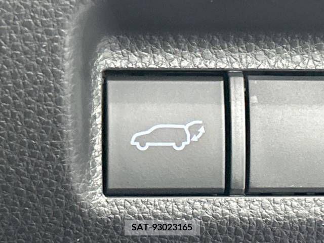 Toyota RAV4 2021-12 384675-5