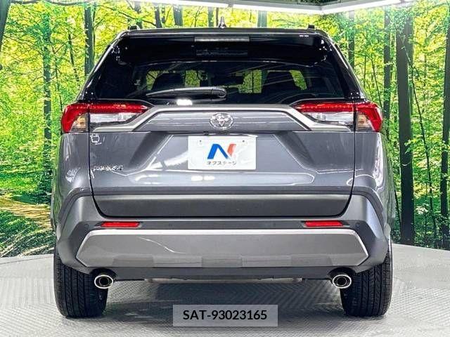 Toyota RAV4 2021-12 384675-15