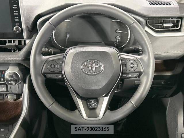 Toyota RAV4 2021-12 384675-11