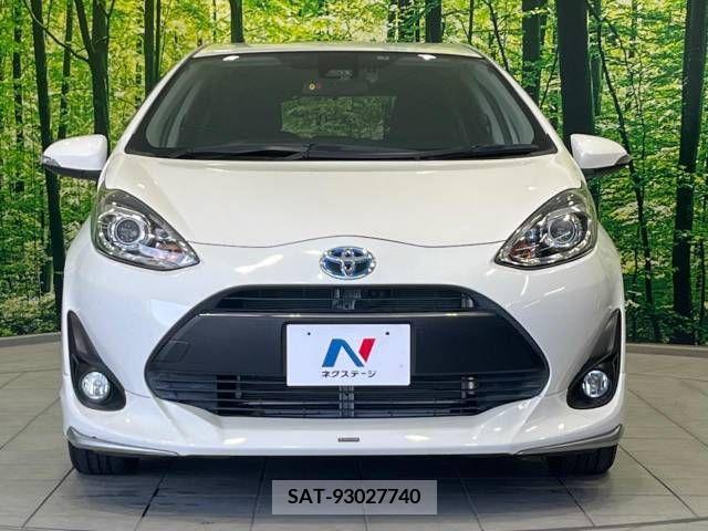 Toyota AQUA 2017-09 291814-14