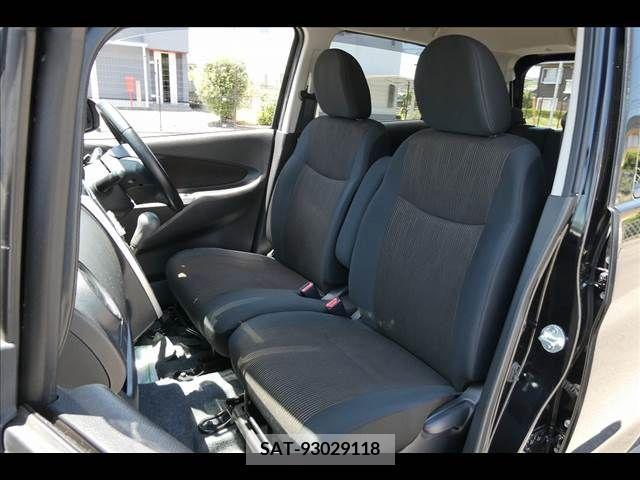 Nissan DAYZ 2014-01 296076-9