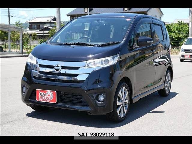 Nissan DAYZ 2014-01 296076-14