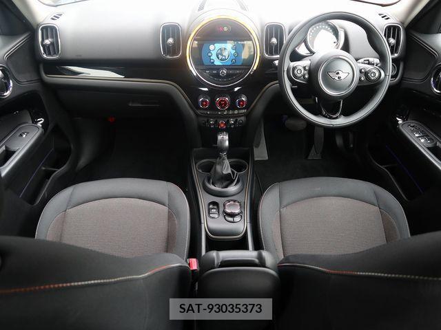 Bmw MINI 2018-06 389715-16