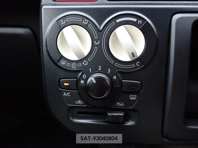 Suzuki ALTO 2019-02 372403-24
