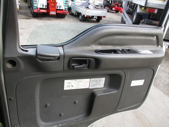 Isuzu FORWARD 2006-09 735-5