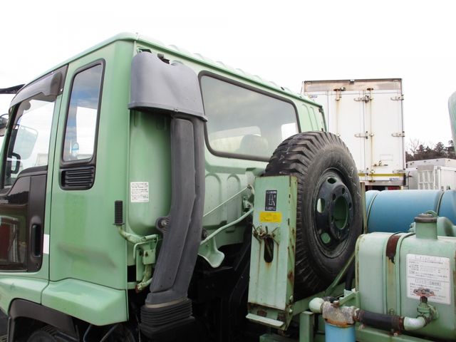 Isuzu FORWARD 2006-09 735-23