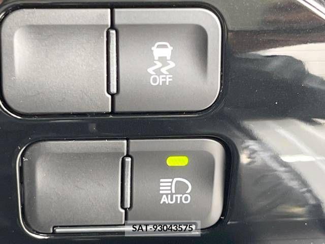 Toyota PRIUS 2022-03 322504-7