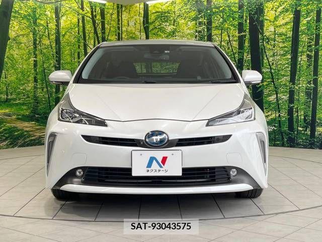 Toyota PRIUS 2022-03 322504-14
