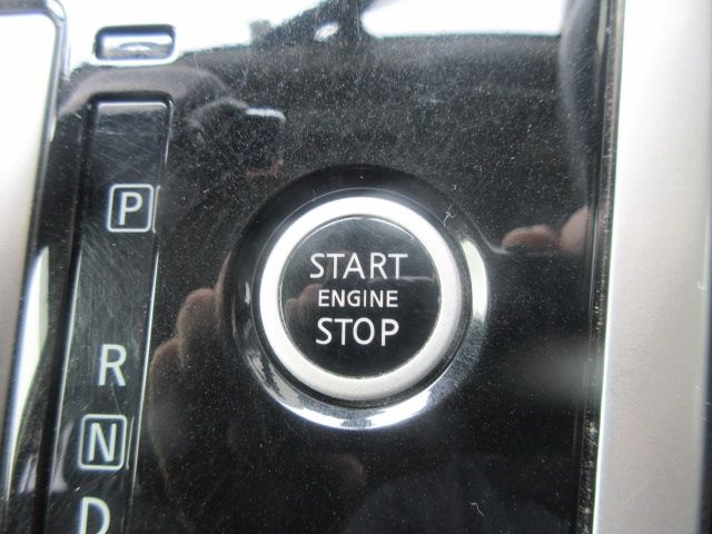 Nissan SERENA 2017-01 188527-16