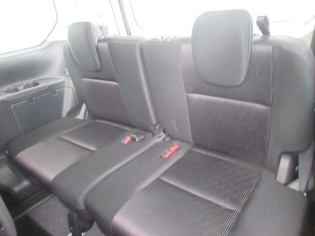 Nissan SERENA 2017-01 188527-6