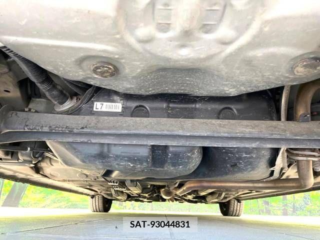 Toyota SPADE 2015-09 394260-19