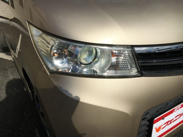 Nissan ROOX 2010-11 8994-14