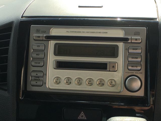 Nissan ROOX 2010-11 8994-6