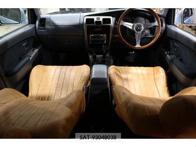 Toyota HILUX SURF 1999-01 383009-2