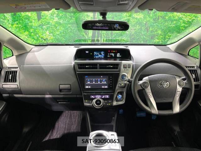 Toyota PRIUS ALPHA 2015-01 347656-1