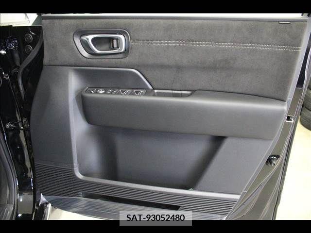 Honda STEP WGN 2023-05 286157-11